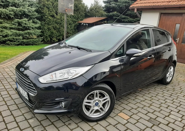 Ford Fiesta cena 24900 przebieg: 129000, rok produkcji 2013 z Ińsko małe 352